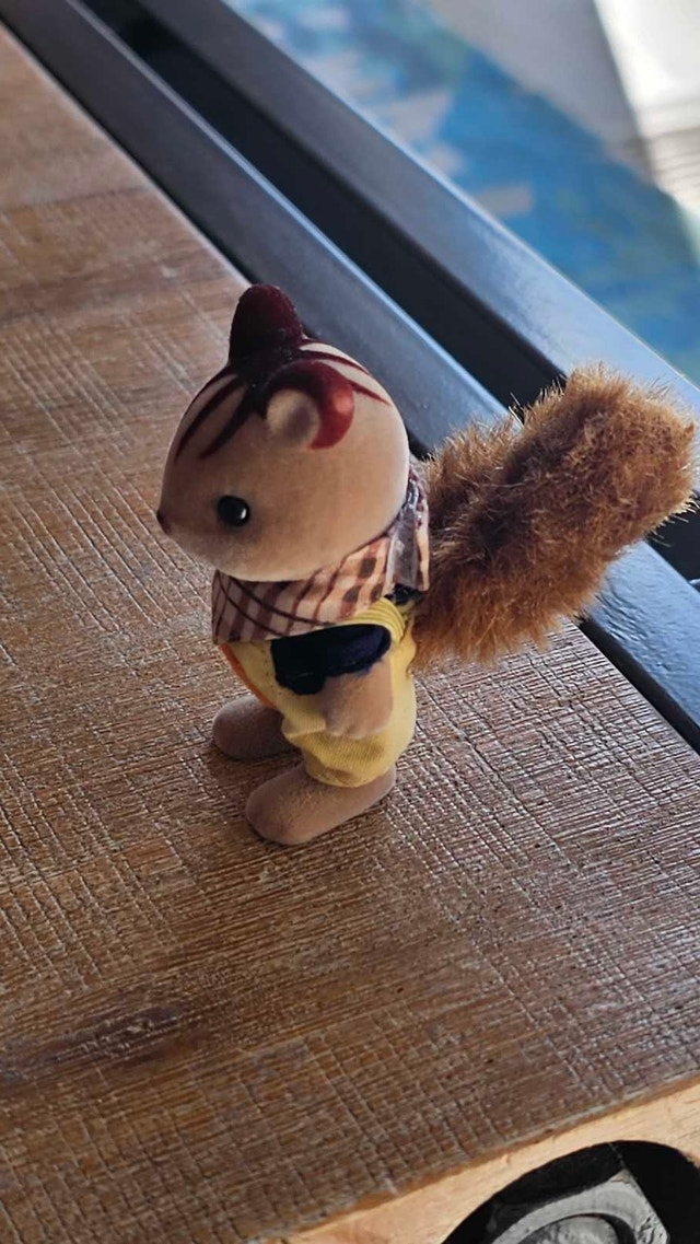 Sylvanian Families Calico Critters Squirrel Boy - photo 2