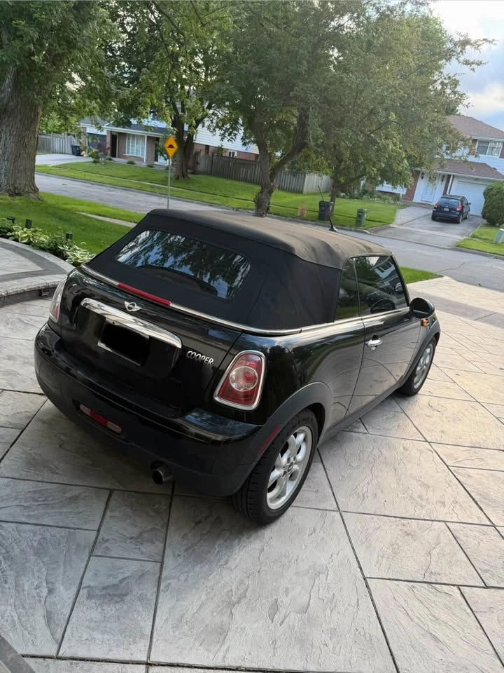 2013 MINI Convertible - photo 2