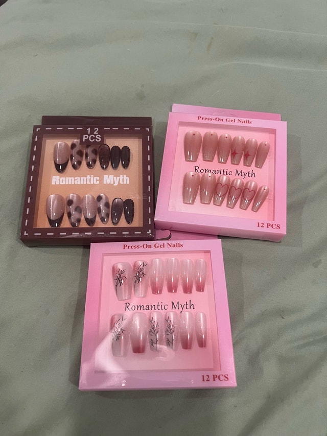 Romantic Myth Press-On Gel Nails