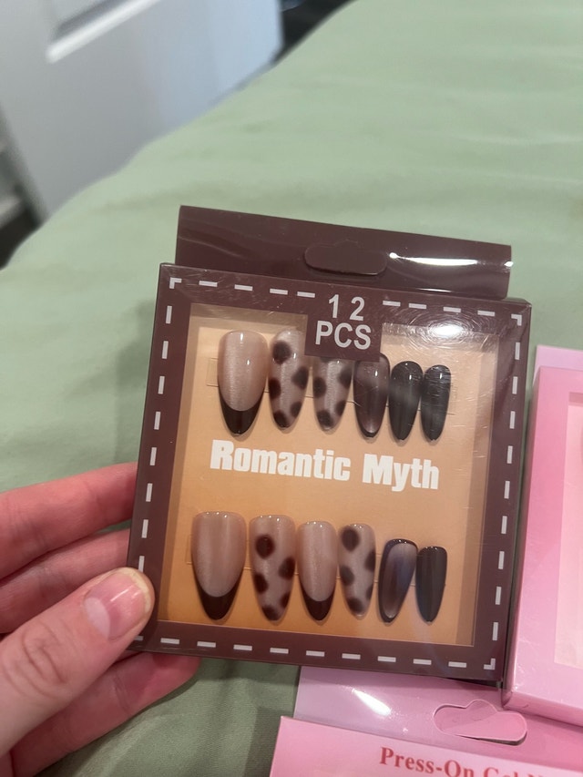Romantic Myth Press-On Gel Nails - photo 2