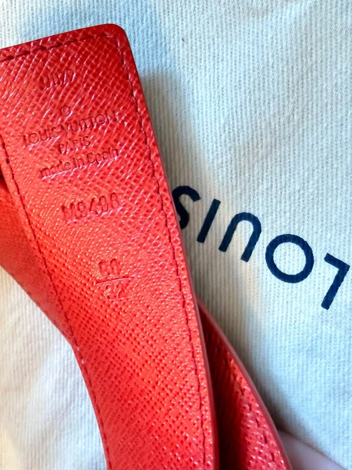 Authentic Louis Vuitton LV Initiales 30mm Reversible Belt - photo 4