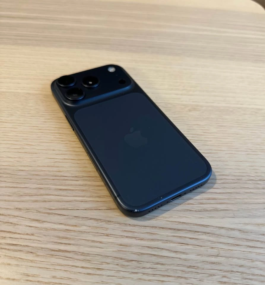 iPhone 17 Pro 512 with Apple Care+ till 2028 - photo 4