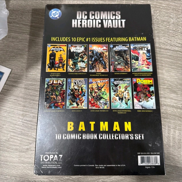 10 BATMAN #1’s DC Comics Heroic Vault Collector's Set - photo 2
