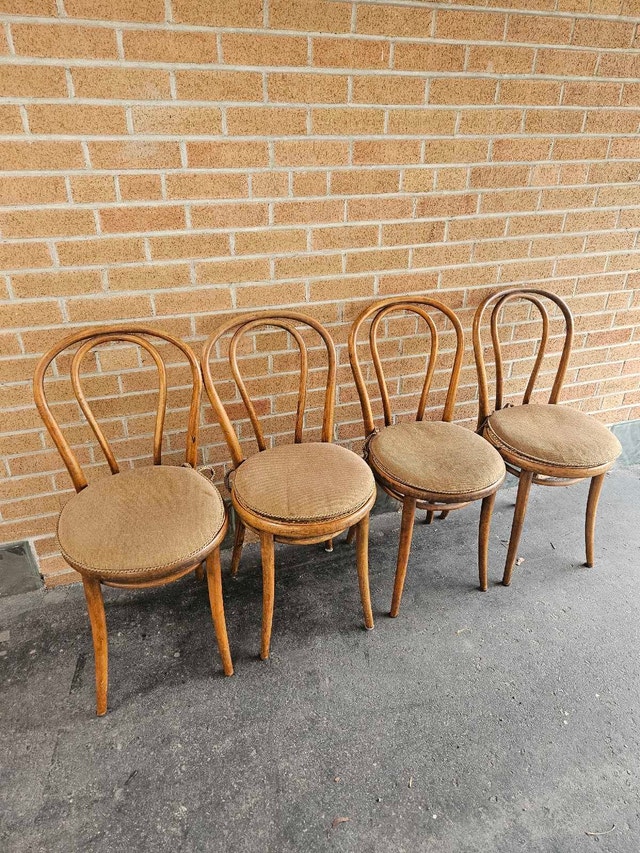 Bentwood Bistro Chairs by Ligna for Thonet - photo 2