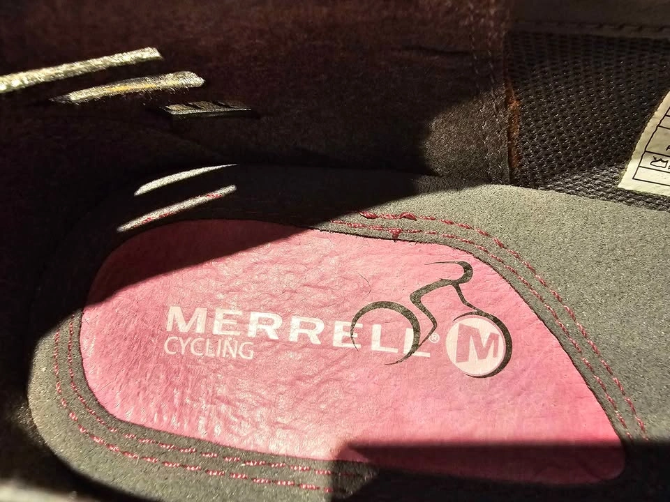Merrell Black Leather Comfortable Cycling Heels Size 9 - photo 5