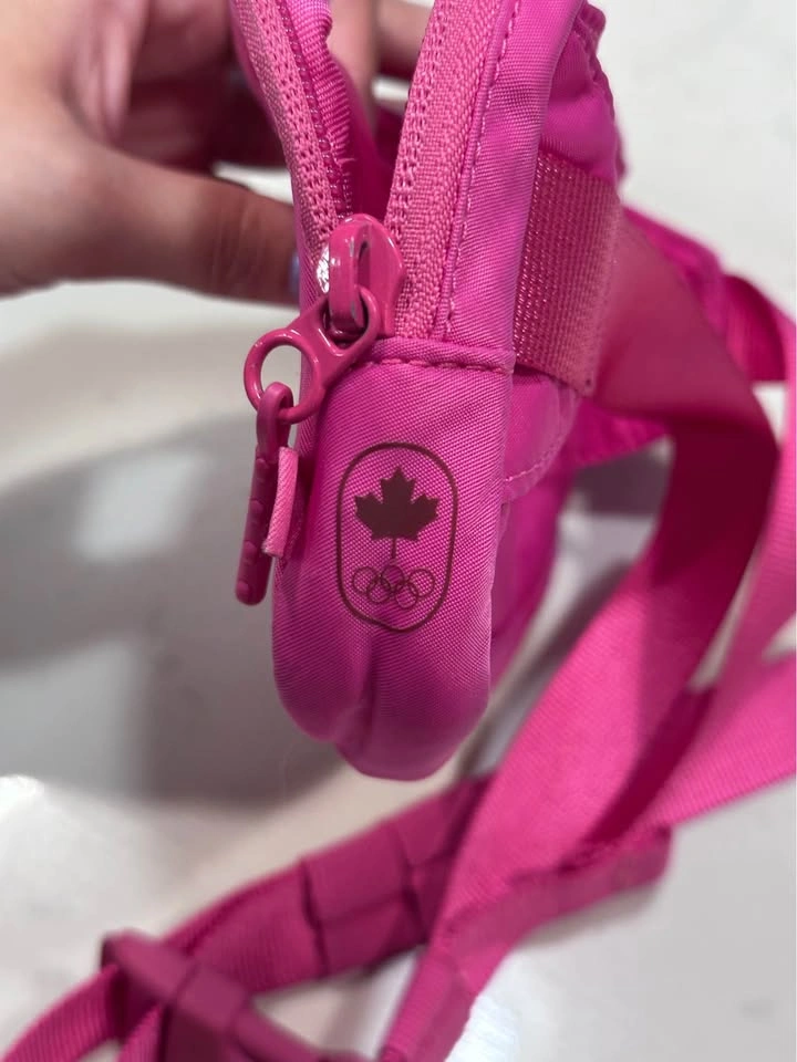 Lululemon Mini Belt Bag (Sonic Pink) - photo 5