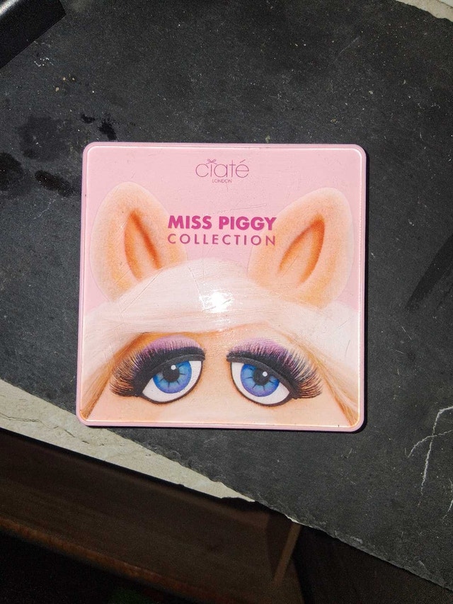 Ciaté London Miss Piggy Collection Blush Palette - photo 2