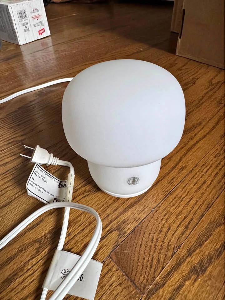 IKEA Tokabo table lamp