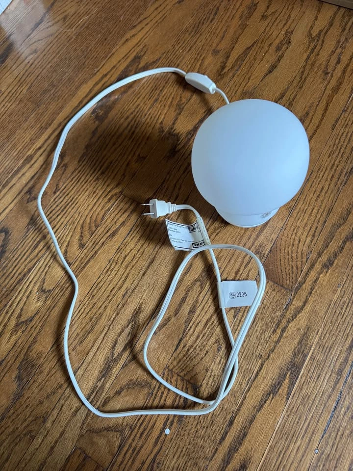 IKEA Tokabo table lamp - photo 2