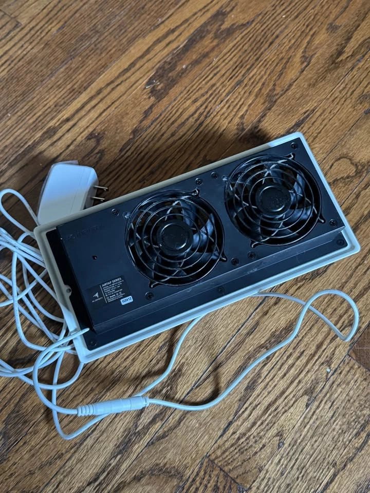 AC Infinity Booster Fan for 4”x10” Openings - photo 3