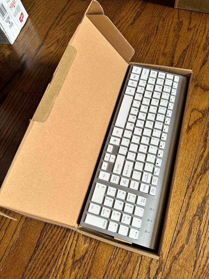 FENIFOX Wireless Keyboard