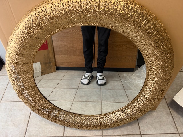 Round living room mirror