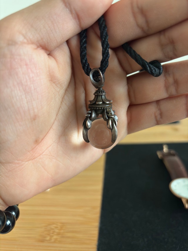 Vintage Crystal Necklaces - photo 3