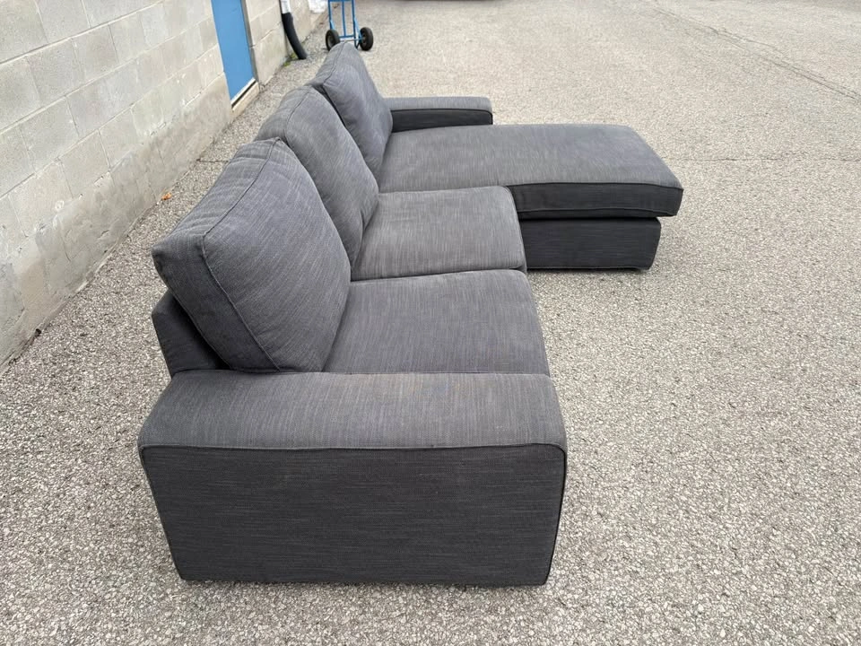 Grey Sectional Sofa with Reversible Chaise - Delivery Available - photo 4