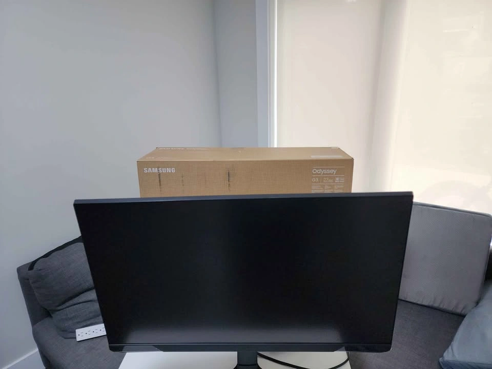 Samsung Odyssey G3 27" Gaming Monitor 144hz 1920x1080 - photo 3
