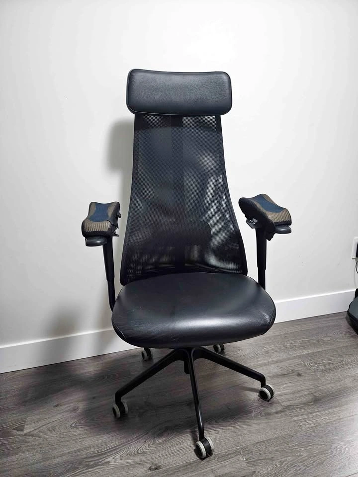 IKEA Office Chair - black leather