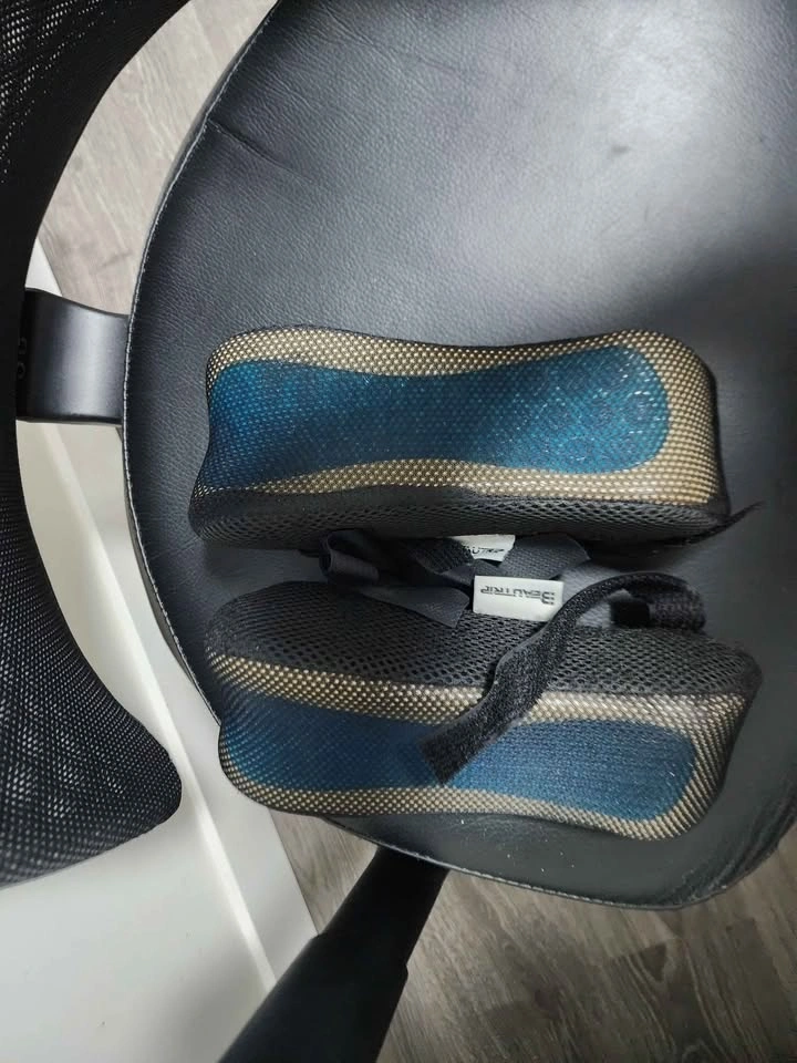 IKEA Office Chair - black leather - photo 3