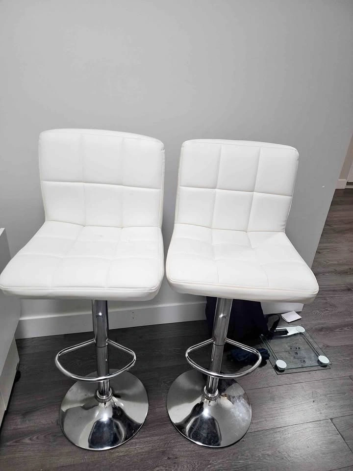 Adjustable Bar Stools Set of 2