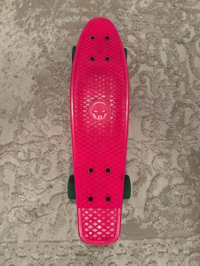 22.5x6” Grand Gopher plastic skateboard - photo 2