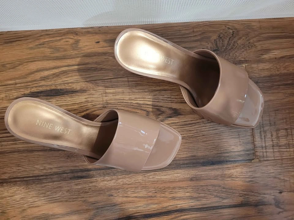 Nine West Nude Patent Platform 3.5 Inch Heels - photo 2