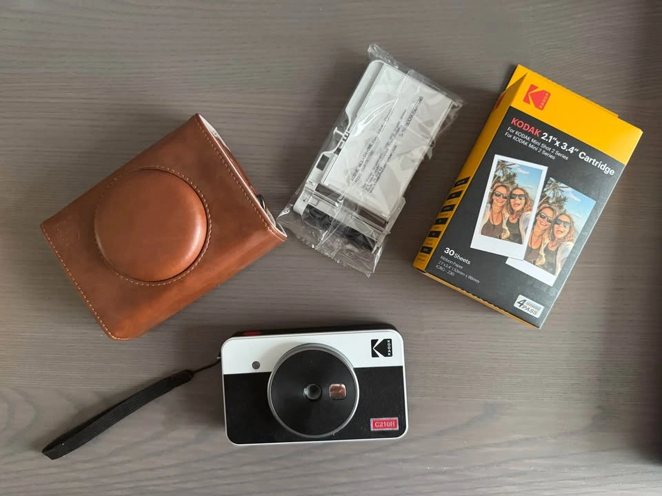 Kodak Mini Shot 2 Retro Instant Camera Bundle – 4 Film Packs