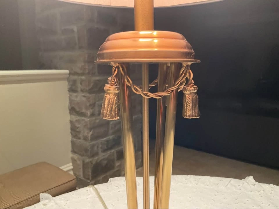Neoclassical Vintage Table Lamp - photo 4