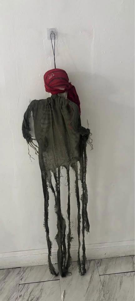 59in Hanging Ghost Pirate Halloween Prop - photo 3
