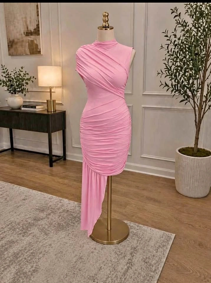 Pink dress