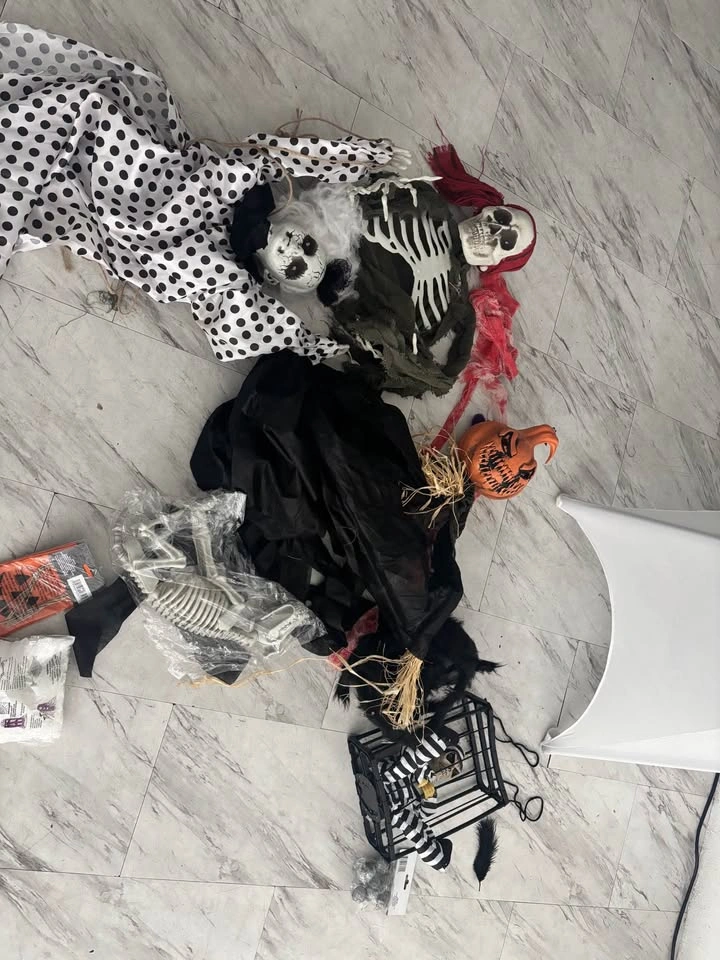 Halloween Animated Hanging Prisoner - photo 4