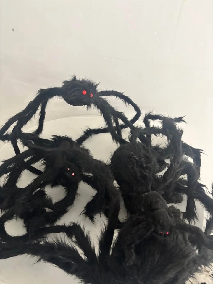 Flexible Halloween Spiders - photo 3