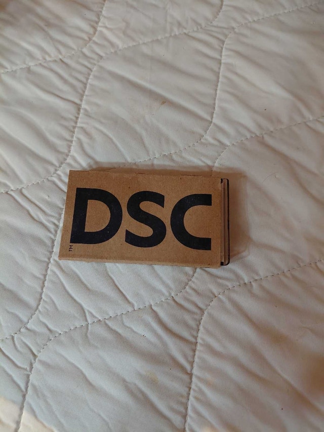 6 Blade Dollar Shave Club Razors (x3) - photo 3