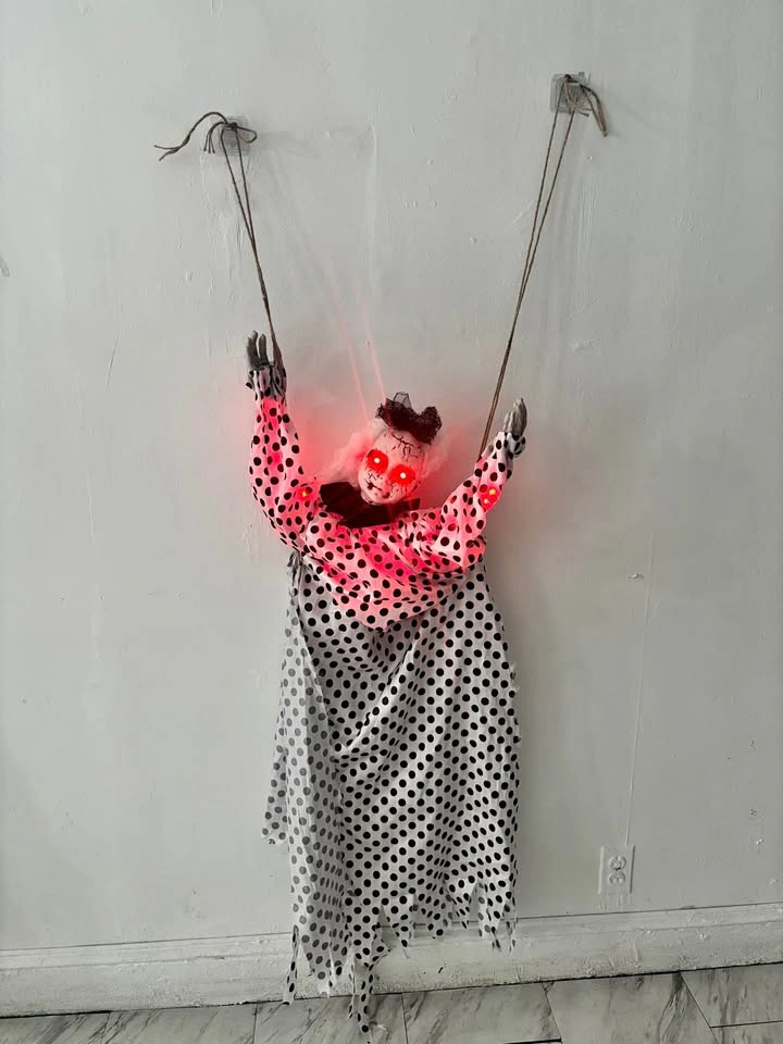 50in Scary Swinging Halloween Prop