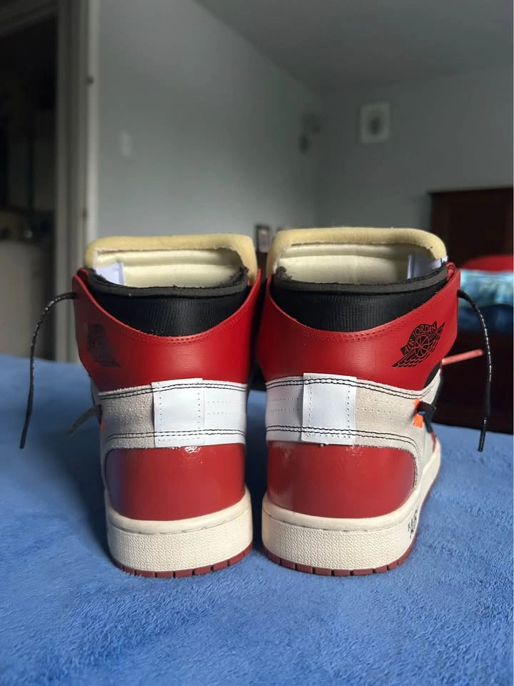 Off White Chicago Jordan 1 Size 9.5 - photo 5