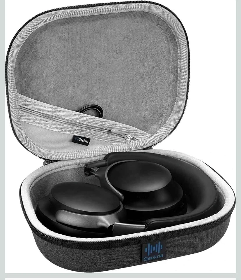 Geekria Headphones Case - photo 2
