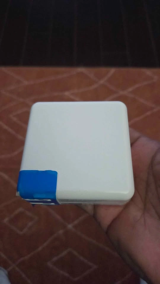 96 watts type c charger aftermarket - photo 3