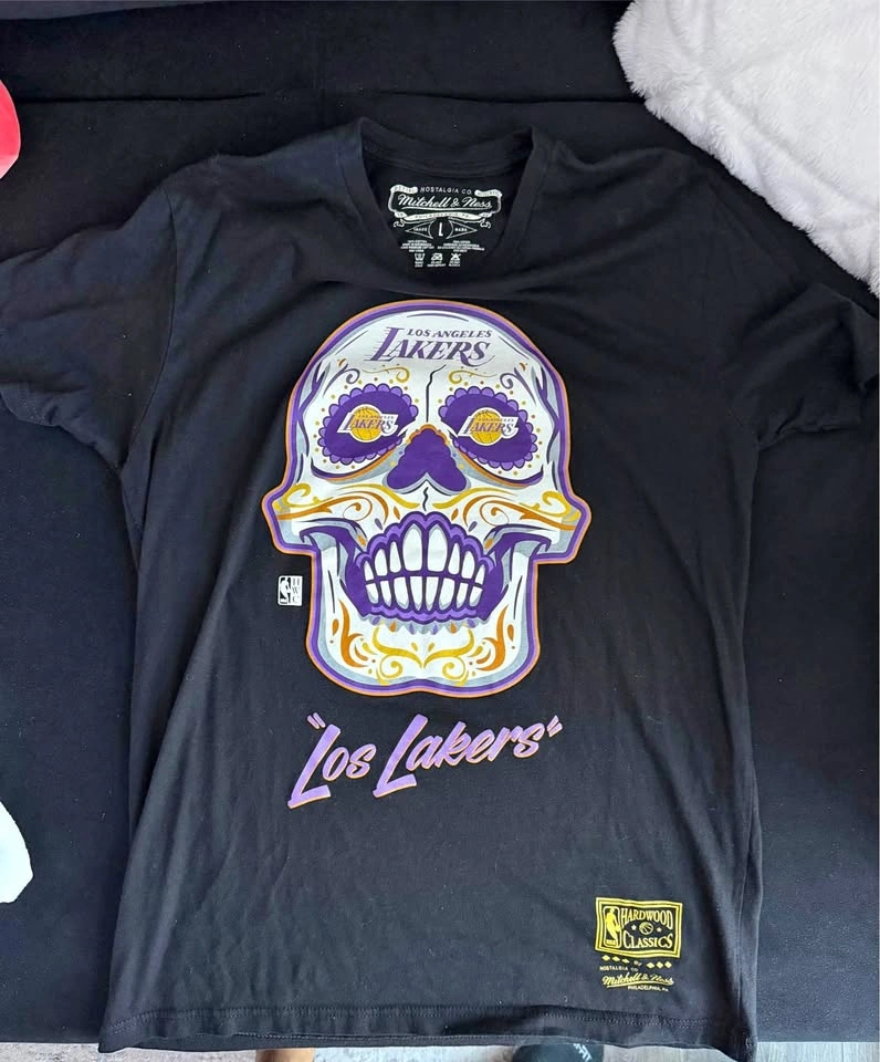 Mitchell & Ness Los Angeles Lakers Los Skull T-Shirt (L)