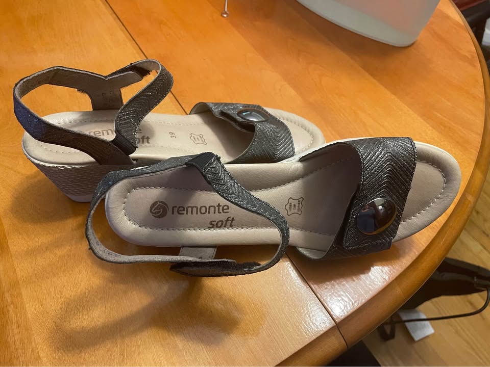 Remonte Leather Wedge Sandals, Size 39 - photo 3
