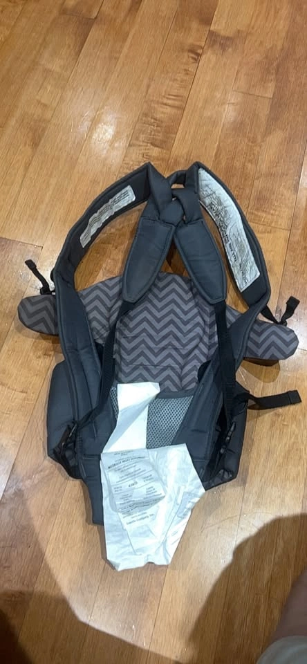 Baby Carrier - photo 2