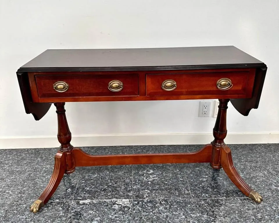 Bombay Mahogony Table With Drop Leafs image indicator(2)