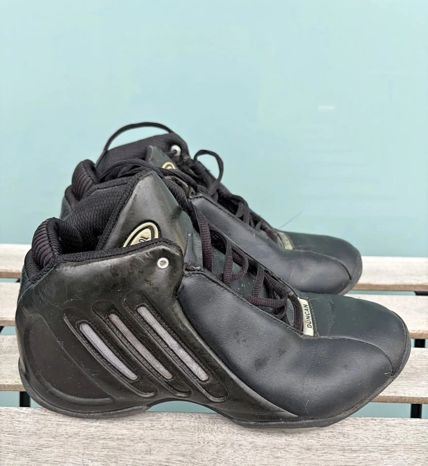 Vintage 2004 Adidas Tim Duncan ClimaCool Basketball Shoes Size 9