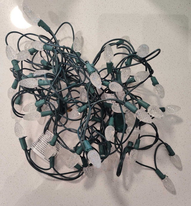 Home Accents Holiday 70 Warm White C6 LED Lights - photo 2