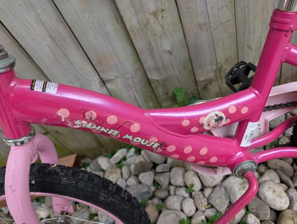 Kids 16" Minnie mouse bike - photo 2