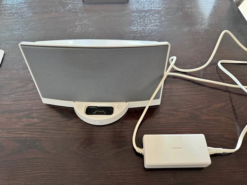 Bose SoundDock Series 1 Digital Music System - White