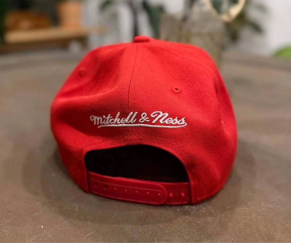 Chicago Bulls Mitchell & Ness Snapback - photo 3