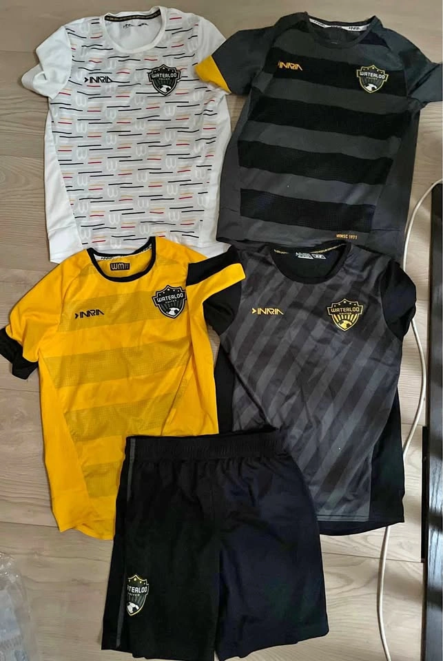 4 Soccer Jerseys, 1 Shorts, size 8-10 years