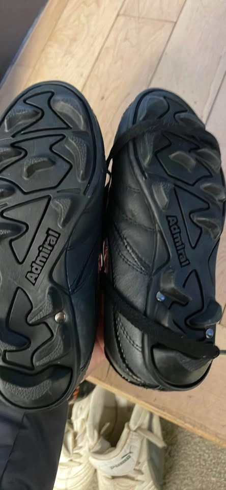 Never worn kids size 12 soccer cleats - photo 3