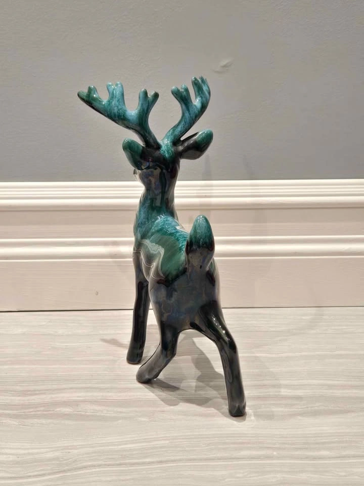 Vintage Blue Mountain Pottery Ceramic Deer (stag) Figurine - photo 5