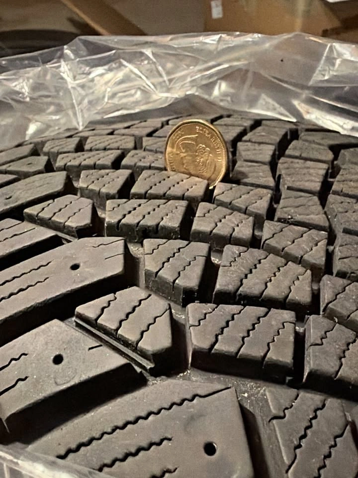 Continental IceContact XTRM Winter Tires 225/55R19 - Set of 4
