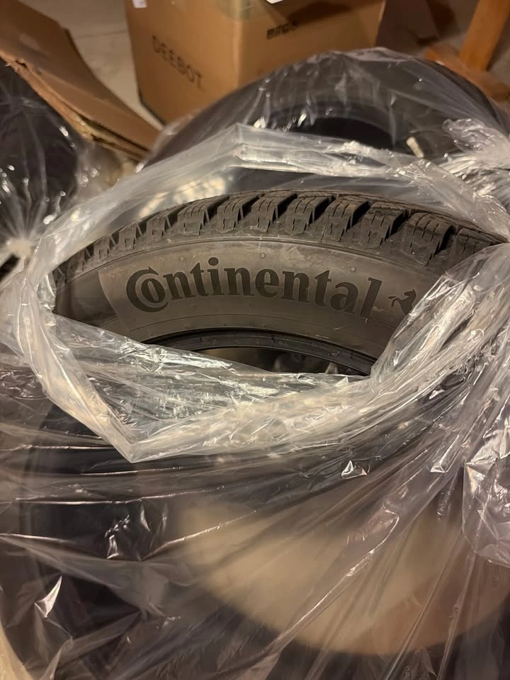 Continental IceContact XTRM Winter Tires 225/55R19 - Set of 4 - photo 3