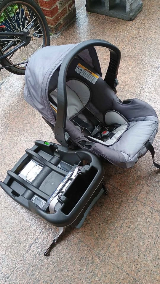 Baby Trend Car Seat - photo 4